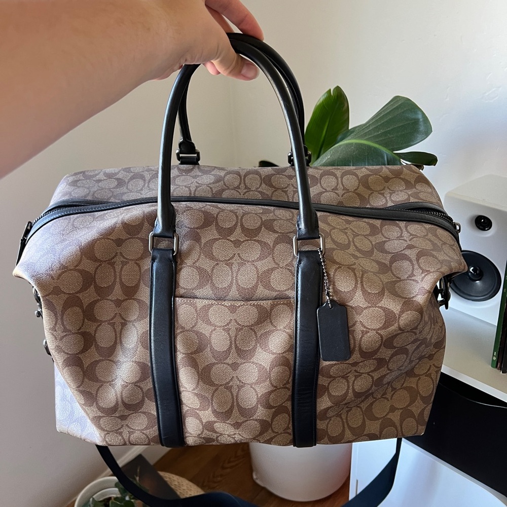 Trekker Bag In Signature Canvas